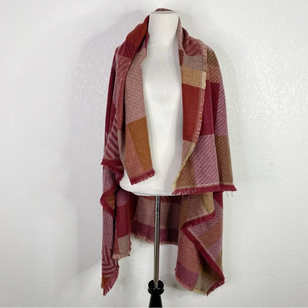 BCBG MaxAzria Red Color Block Knit Scarf